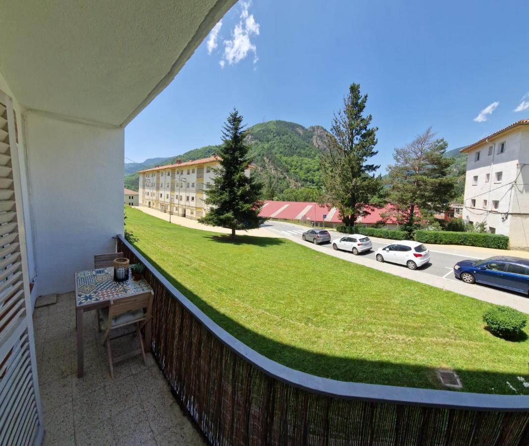Apartamento Cremallera Ribes De Freser Buitenkant foto